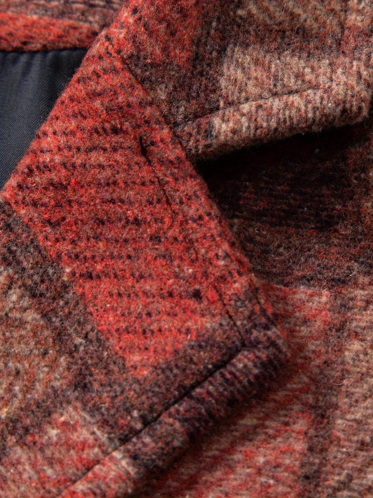 RAVNHOLM Tweed-vest med sildebensmønster