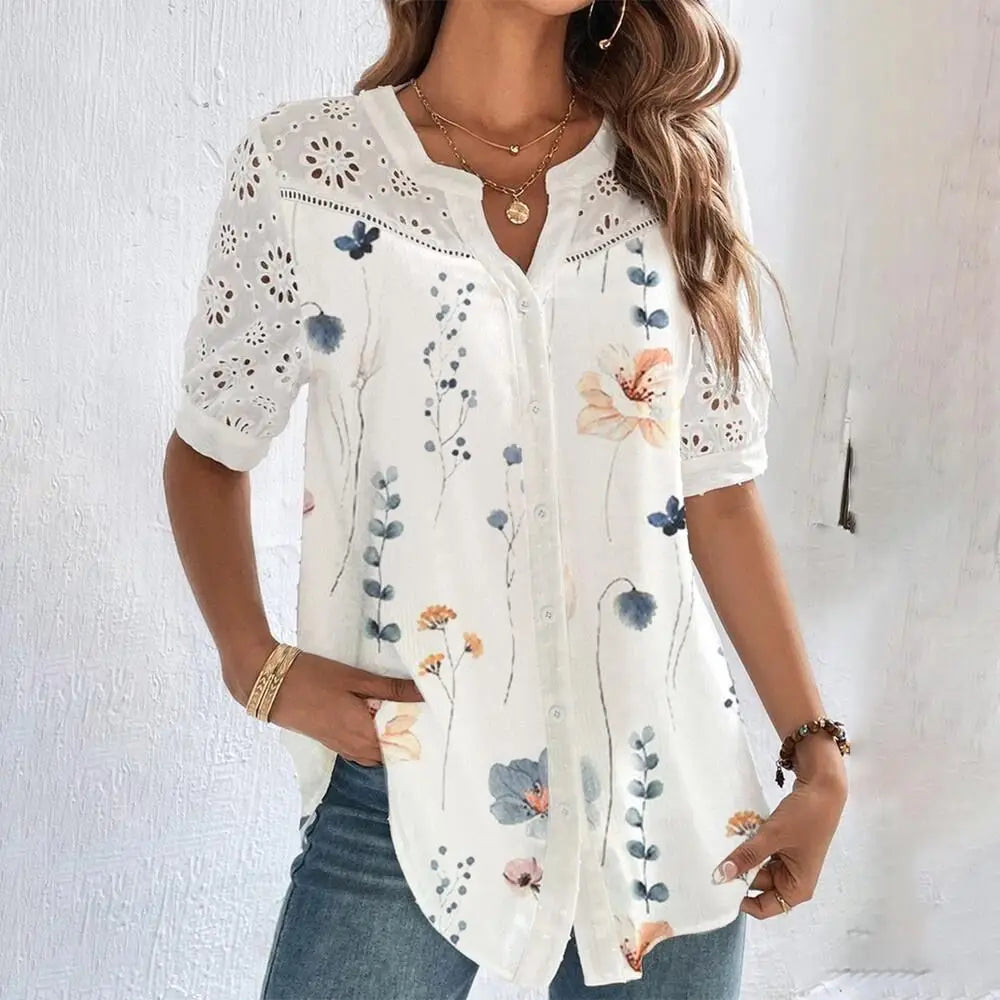 Blondebluse med Broderet Blomstermotiv Olsen & Olsen