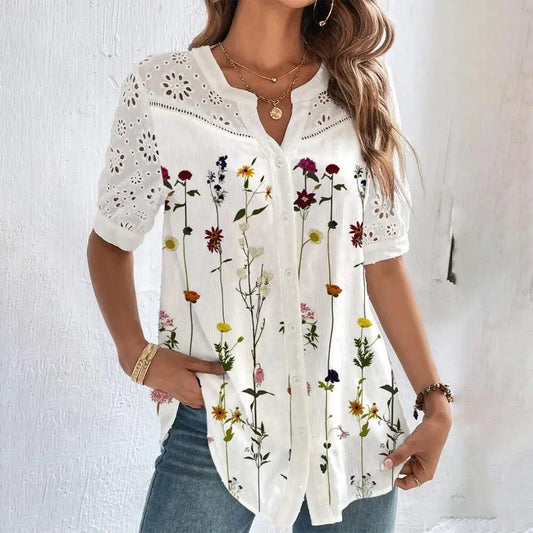 Blondebluse med Broderet Blomstermotiv Olsen & Olsen