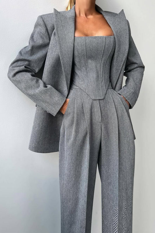Grace  Tre-delt sæt med dobbeltknappet blazer