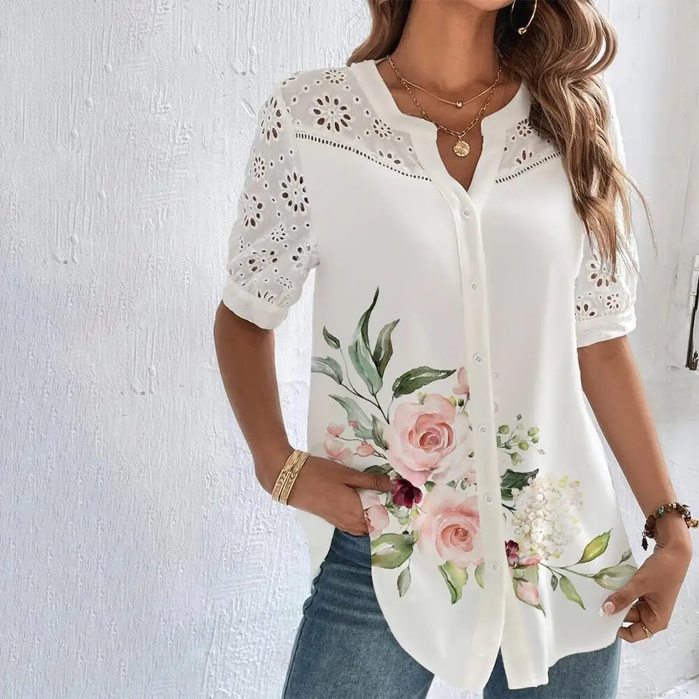 Blondebluse med Broderet Blomstermotiv Olsen & Olsen